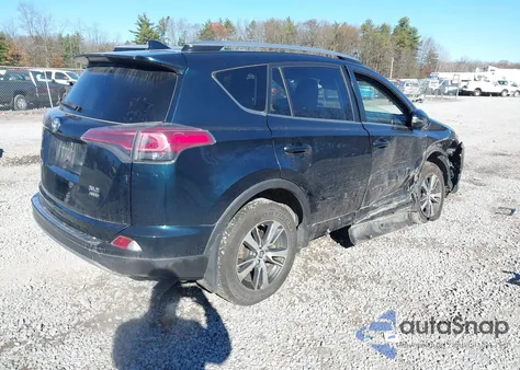 2018 Toyota Rav4 Adventure/Xle z USA, uszkodzony, nr VIN JTMRFREV7JJ734886